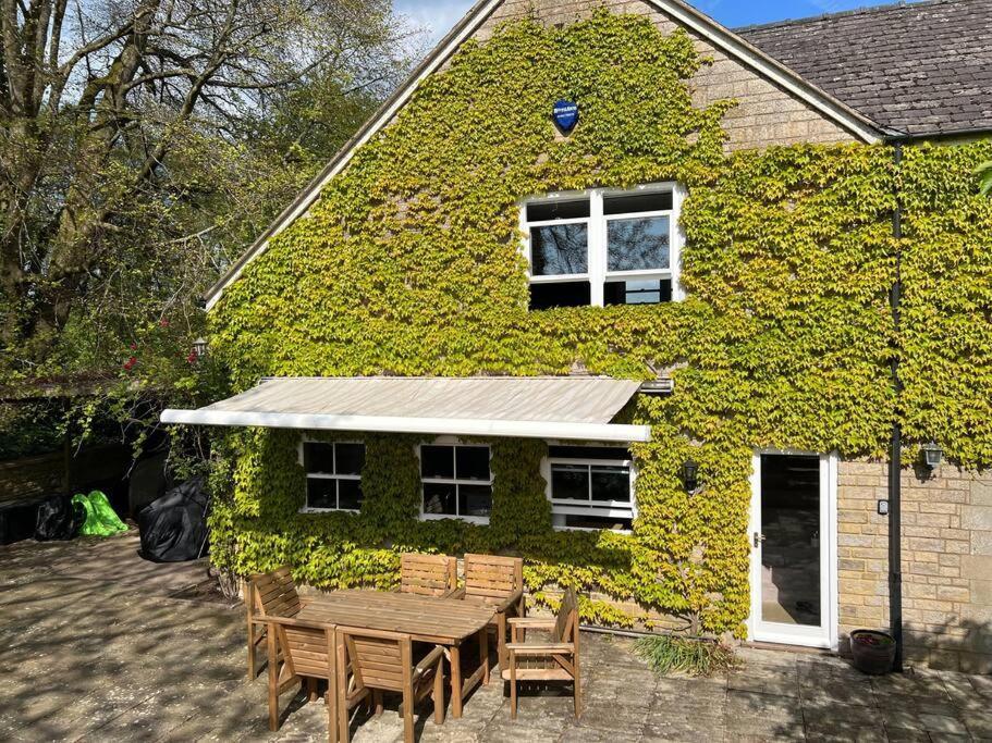 Cotswold Dog-Friendly Holiday Home Stroud  Extérieur photo